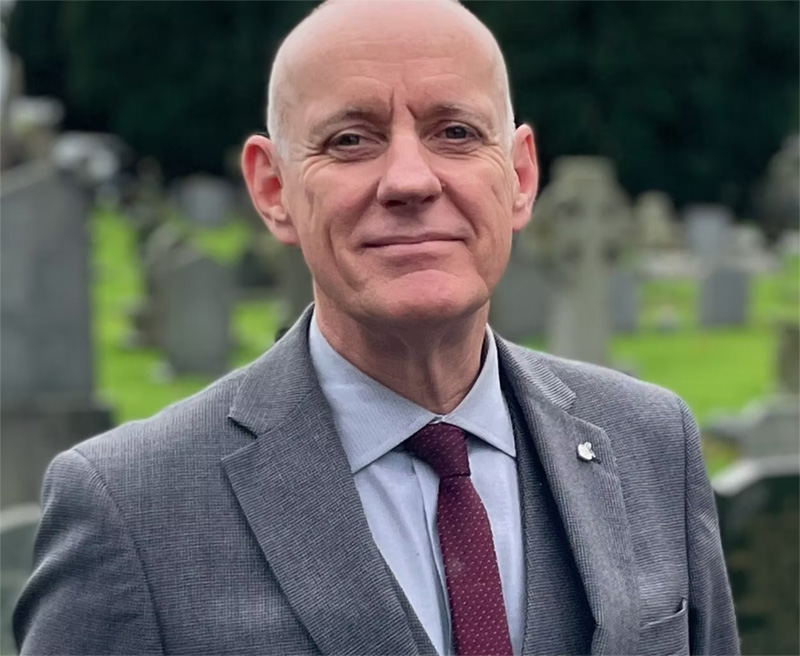 piers lane celebrant